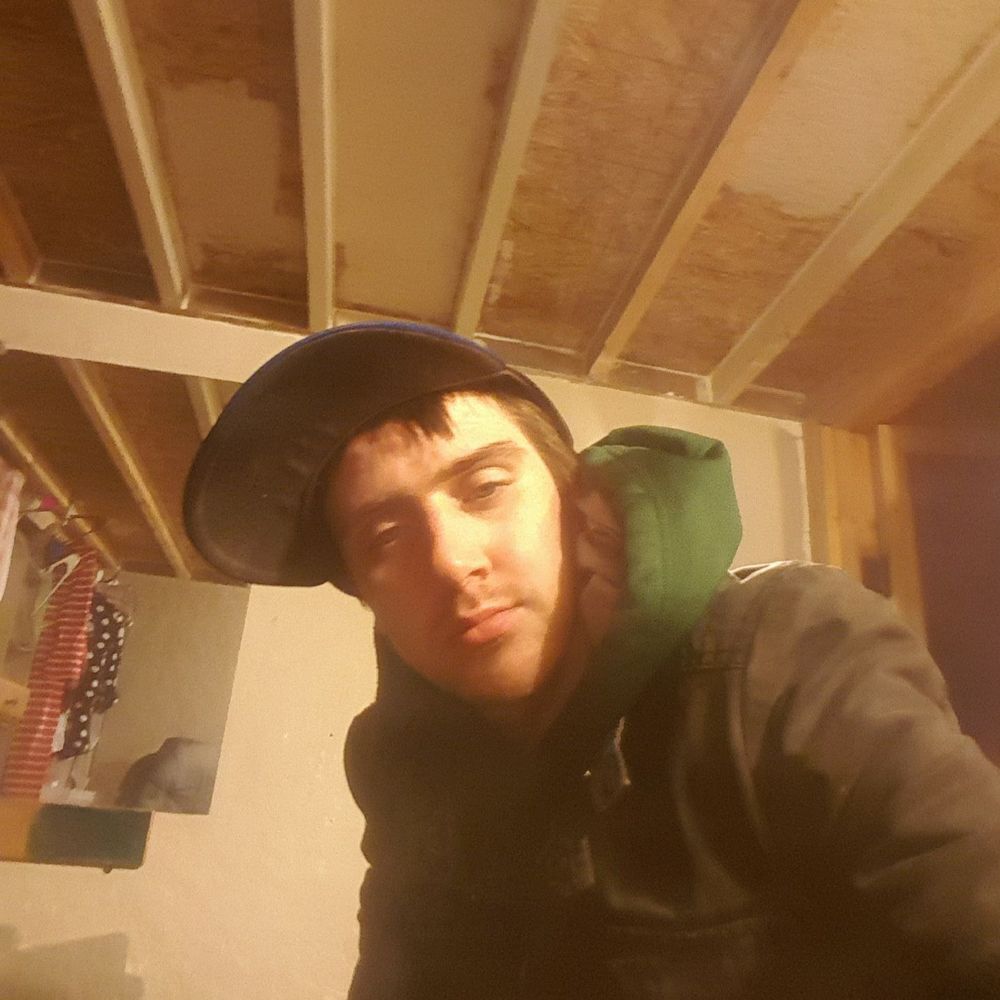 Meet your Posher, Colby